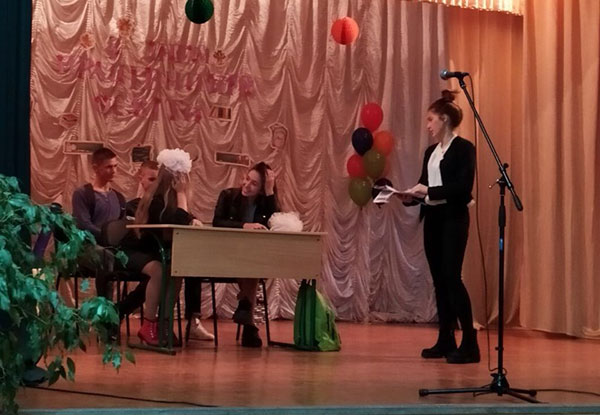 2019.10.04_den_vchytelya7