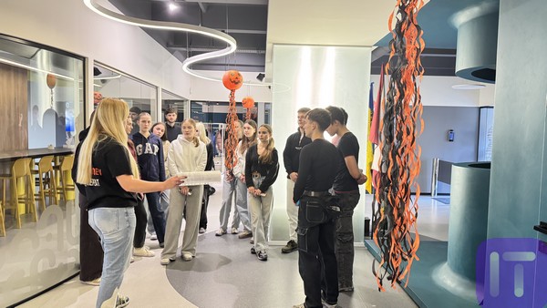 2025.05.15.mandryemo1