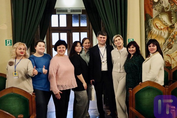 2025.05.15.mandryemo1