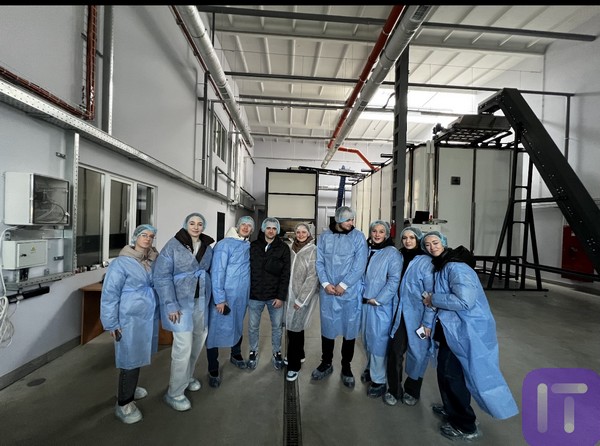 2025.05.15.mandryemo1