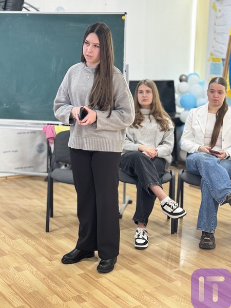 2025.05.15.mandryemo1