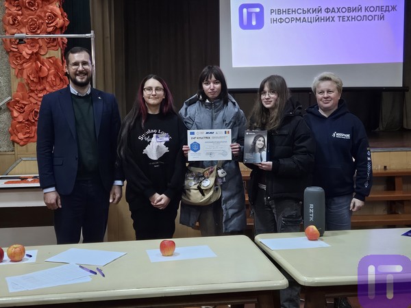 2025.05.15.mandryemo1