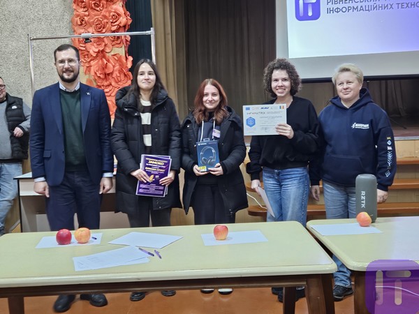 2025.05.15.mandryemo1