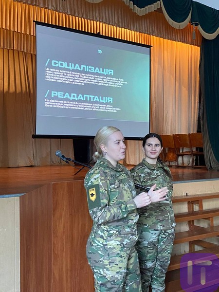 2025.05.15.mandryemo1