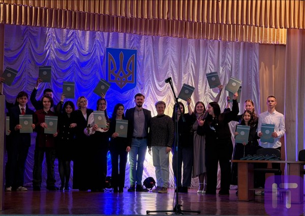 2025.05.15.mandryemo1