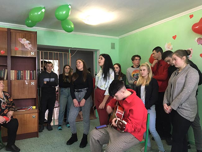 2021.02.15_Den_zakohanih1