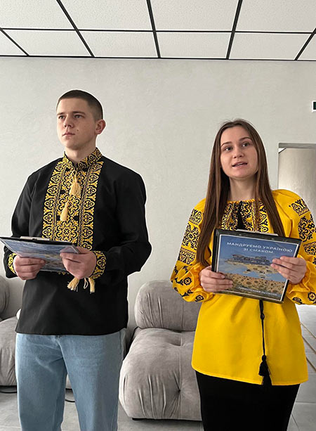 2024.02.28 Mandruemo Ukrainou