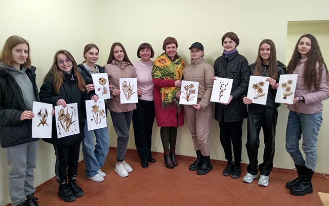 2023.04.06 Maluvannya kavou