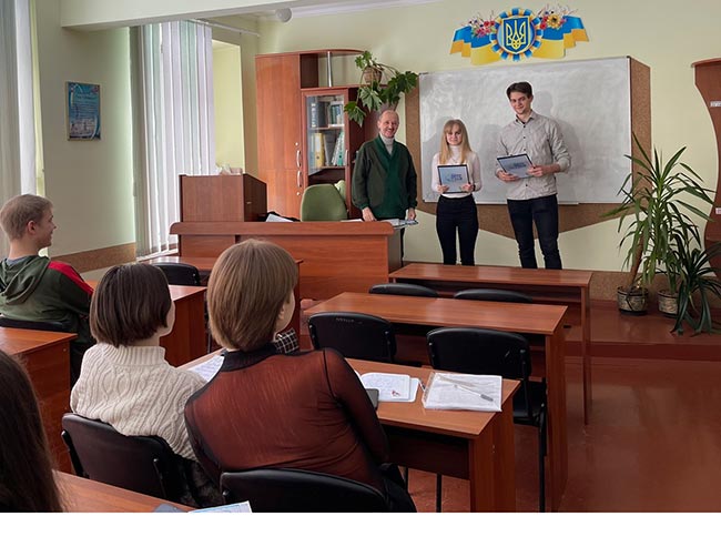 2021.02.11_Den_bezp_internetu_Shportko