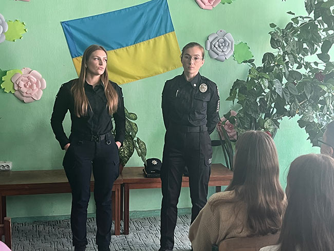 2023.10.04 Den prava