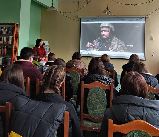 2023.02.27_Rik_Nezlamnosti_Kaminska1.jpg